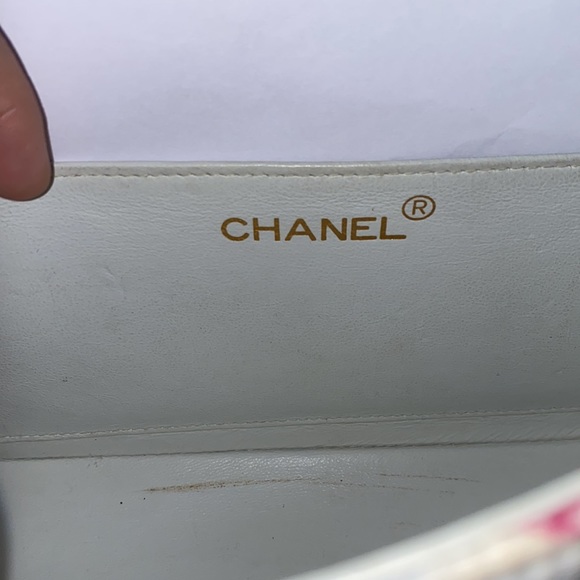Chanel RARE Watercolor Floral Quilted Medium Classic Flap - Picture 8 of 9
